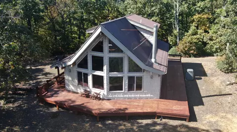 355 Edgeview Dr, Meadows Of Dan, VA 24120