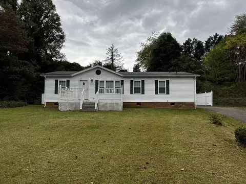 107 Spring Dr, Collinsville, VA 24078