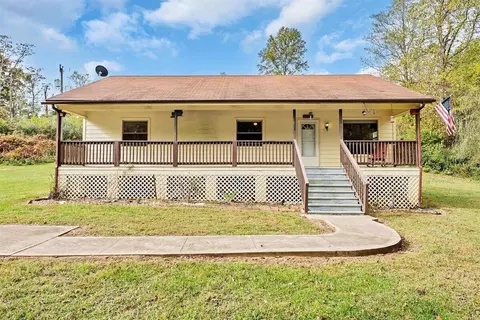 388 Petites Gap Rd, Natural Bridge Station, VA 24579