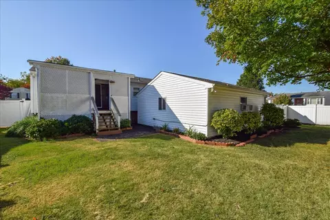 608 Angle Ln NE, Roanoke, VA 24019 photo 21
