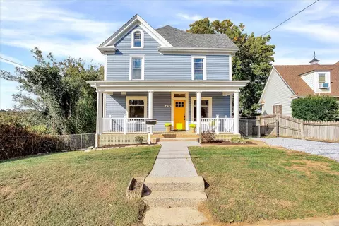 428 Cedar Ave, Vinton, VA 24179