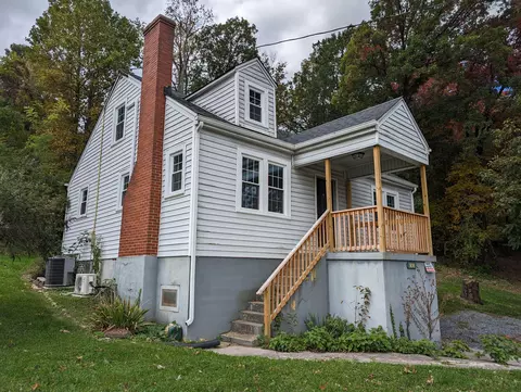 3658 Shenandoah Ave NW, Roanoke, VA 24017