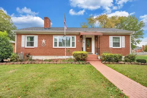 3103 Angell Ave NW, Roanoke, VA 24012