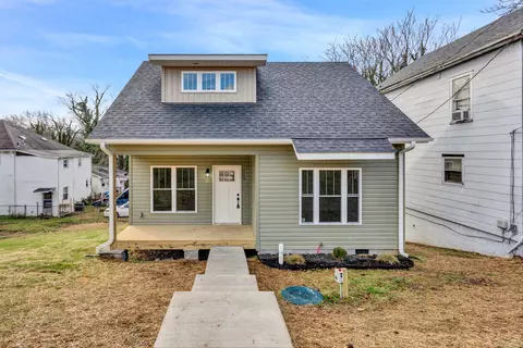 710 Madison Ave NW, Roanoke, VA 24016