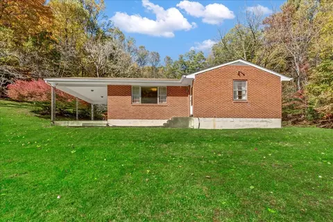 4735 Naff Rd, Boones Mill, VA 24065