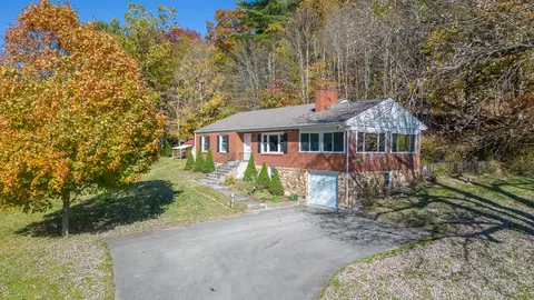 10324 Old Shilling Rd, Bent Mountain, VA 24059