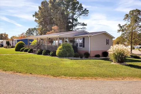 485 Big Cove Dr, Penhook, VA 24137 photo 6