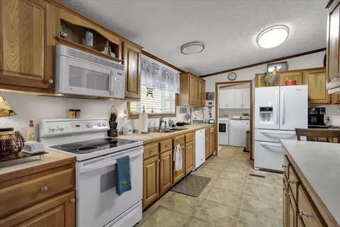 485 Big Cove Dr, Penhook, VA 24137 photo 24