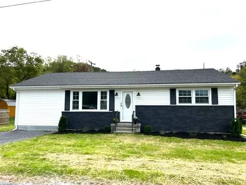 108 S Craig Ave, Covington, VA 24426