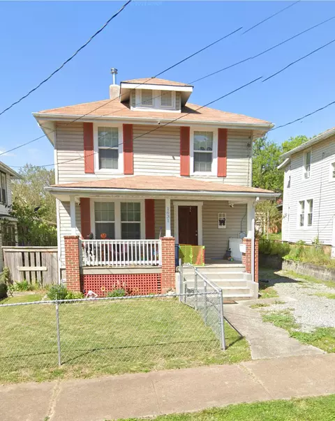 1631 8th St SE, Roanoke, VA 24013