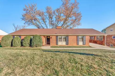 3020 Hereford Rd, Roanoke, VA 24018