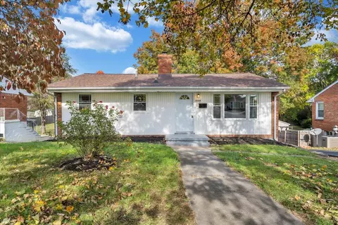 2739 Colonial Ave SW, Roanoke, VA 24015