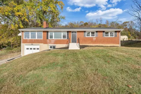 9587 Springwood Rd, Buchanan, VA 24066