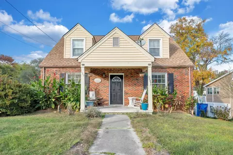 1130 Victory Rd SE, Roanoke, VA 24014