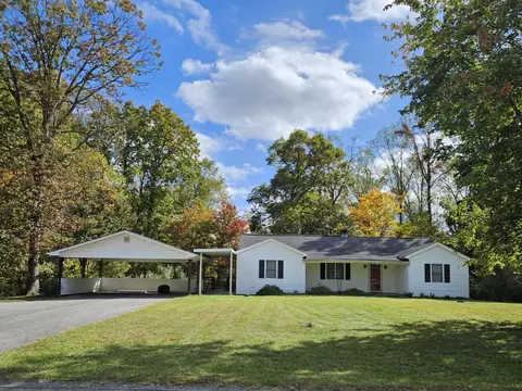 1530 Gravel Hill Rd, Vinton, VA 24179