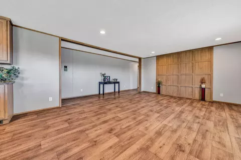 2284 Lipscomb Rd, Moneta, VA 24121 photo 11