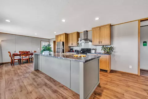 2284 Lipscomb Rd, Moneta, VA 24121 photo 12