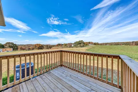 2284 Lipscomb Rd, Moneta, VA 24121 photo 31