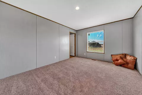 2284 Lipscomb Rd, Moneta, VA 24121 photo 18