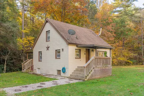 5774 Bradshaw Rd, Salem, VA 24153