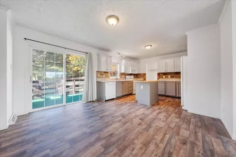 704 Mountain Meadow Dr, Vinton, VA 24179 photo 7