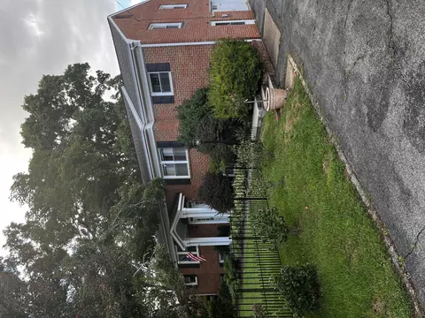 2220 Pommel Dr, Roanoke, VA 24018