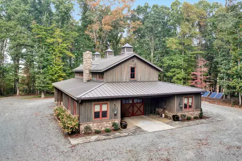 431 Standiford Rd, Union Hall, VA 24176