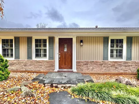5315 Cave Spring Ln, Roanoke, VA 24018 photo 6