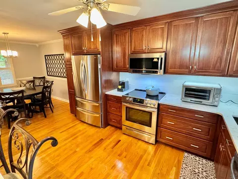 5315 Cave Spring Ln, Roanoke, VA 24018 photo 17