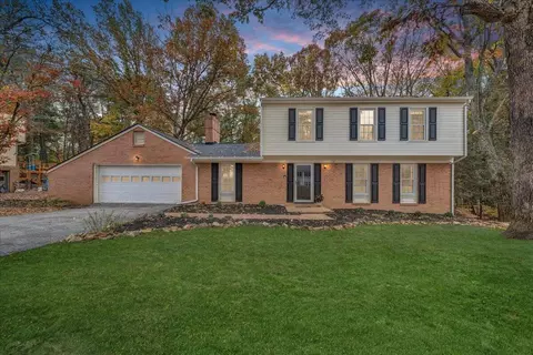 4118 Pheasant Run Cir, Roanoke, VA 24018