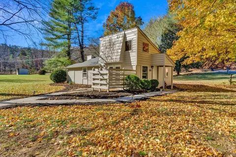 8610 Willow Branch Rd, Boones Mill, VA 24065