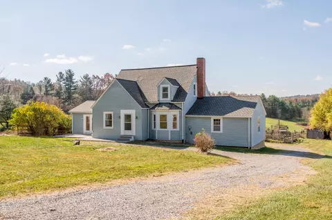 532 Huffville Rd NE, Pilot, VA 24138