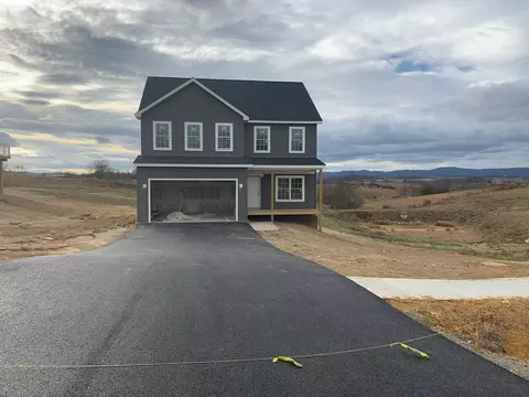 5211 Country Meadow Dr, Dublin, VA 24084