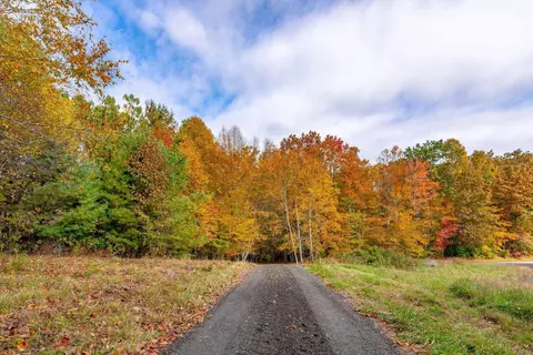 2307 Rush Fork Rd SW, Floyd, VA 24091 photo 3