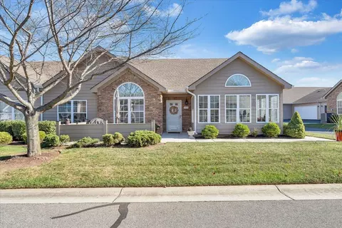 5620 Orchard Villas Cir, Roanoke, VA 24019