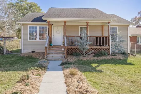 1007 Murray Ave SE, Roanoke, VA 24013