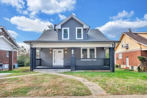 1220 Hanover Ave NW, Roanoke, VA 24017