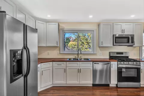 101 Woodmere Dr, Vinton, VA 24179 photo 12
