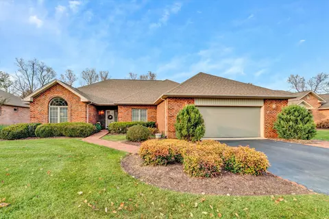2509 Oak Ridge Ln, Salem, VA 24153