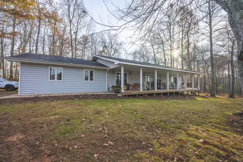 5314 Buffalo Mountain Rd SW, Willis, VA 24380