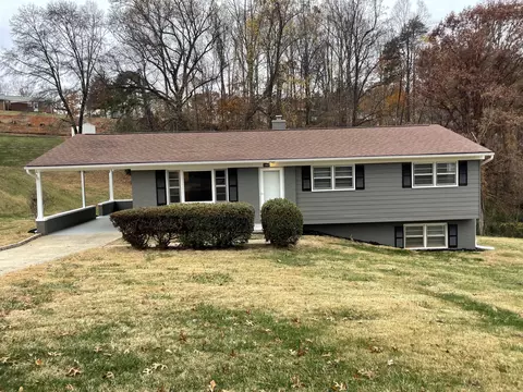 3862 Longview Dr, Collinsville, VA 24078