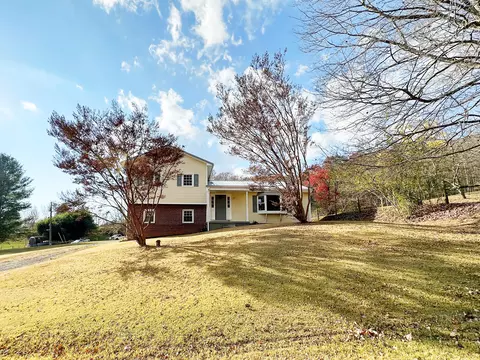 3159 Chrisley Pl, Draper, VA 24324 photo 4