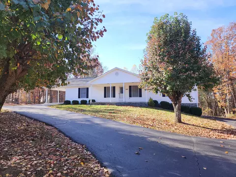 2054 Webster Rd, Glade Hill, VA 24092