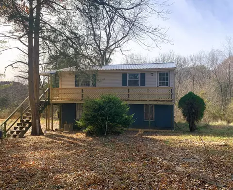 166 Rock Spring Ln, Buena Vista, VA 24416