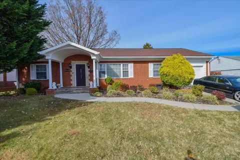 3310 Trinkle Ave NW, Roanoke, VA 24012