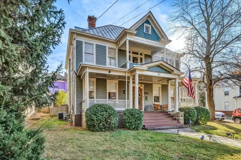 380 Woods Ave SW, Roanoke, VA 24016