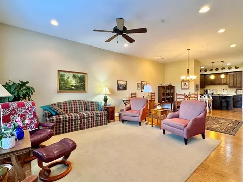 5452 The Peaks Dr, Roanoke, VA 24018 photo 16