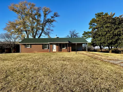 9919 Falling Creek Rd, Huddleston, VA 24104