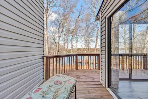 110 Windlass Pointe Dr, Moneta, VA 24121 photo 17