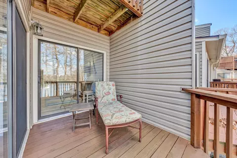 110 Windlass Pointe Dr, Moneta, VA 24121 photo 19
